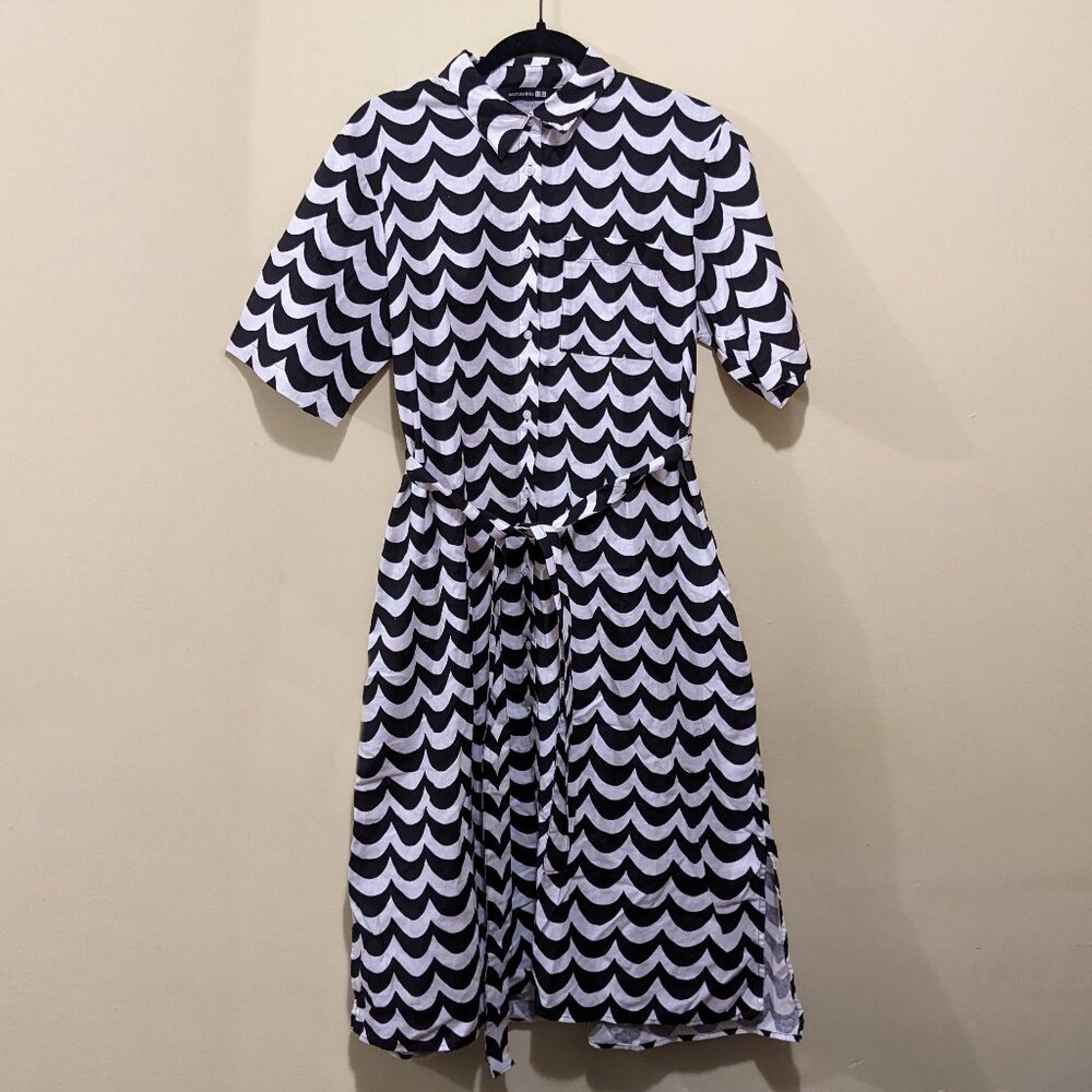 Marimekko Uniqlo Black and White Shirt Dress with Pockets and and Belt Size S